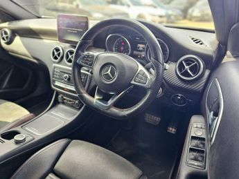 Mercedes-Benz A Class 2.1 A200d AMG Line 7G-DCT Euro 6 (s/s) 5dr
