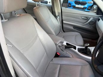 BMW 3 Series 2.0 318i ES Touring Euro 5 (s/s) 5dr
