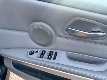 BMW 3 Series 2.0 318i ES Touring Euro 5 (s/s) 5dr