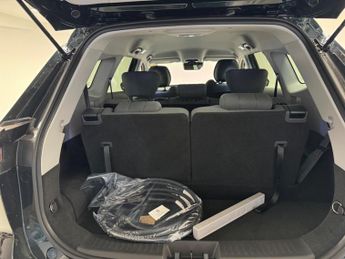 Chery Tiggo 8 1.5T 18.4kWh Aspire DHT1 Euro 6 (s/s) 5dr