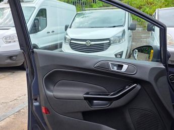 Ford Fiesta 1.5 TDCi Zetec Euro 5 5dr
