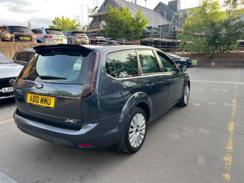 Ford Focus 2.0 TDCi DPF Titanium Powershift 5dr