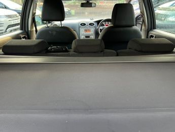 Ford Focus 2.0 TDCi DPF Titanium Powershift 5dr