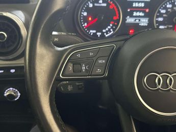 Audi Q2 2.0 TDI 30 Technik SUV 5dr Diesel Manual Euro 6 (s/s) (116 ps)