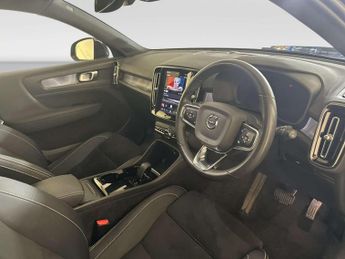 Volvo XC40 Recharge Twin 78kWh Plus SUV 5dr Electric Auto AWD (408 ps)