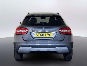 Mercedes-Benz GLA 1.6 GLA200 SE (Executive) SUV 5dr Petrol Manual Euro 6 (s/s) (15