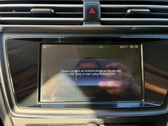 MG MG5 61.1kWh Exclusive Long Range Auto 5dr