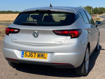 Vauxhall Astra 1.0i Turbo ecoTEC Tech Line Nav Euro 6 (s/s) 5dr