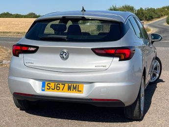 Vauxhall Astra 1.0i Turbo ecoTEC Tech Line Nav Euro 6 (s/s) 5dr