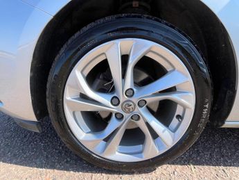 Vauxhall Astra 1.0i Turbo ecoTEC Tech Line Nav Euro 6 (s/s) 5dr