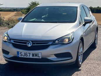 Vauxhall Astra 1.0i Turbo ecoTEC Tech Line Nav Euro 6 (s/s) 5dr