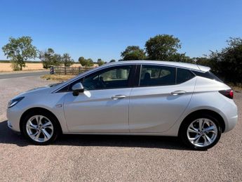 Vauxhall Astra 1.0i Turbo ecoTEC Tech Line Nav Euro 6 (s/s) 5dr