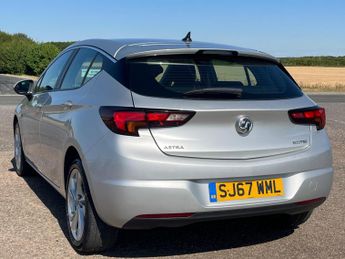 Vauxhall Astra 1.0i Turbo ecoTEC Tech Line Nav Euro 6 (s/s) 5dr