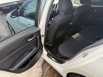 BMW 1 Series 1.6 116i SE Hatchback 5dr Petrol Auto Euro 5 (s/s) (136 ps)