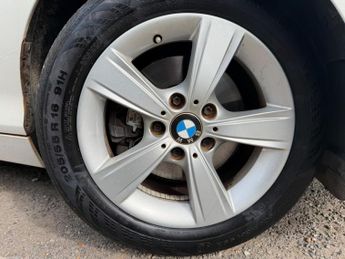 BMW 1 Series 1.6 116i SE Hatchback 5dr Petrol Auto Euro 5 (s/s) (136 ps)