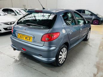 Peugeot 206 1.6 16v Look Tiptronic 5dr