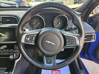 Jaguar XE 2.0i GPF R-Sport Auto Euro 6 (s/s) 4dr