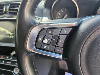 Jaguar XE 2.0i GPF R-Sport Auto Euro 6 (s/s) 4dr