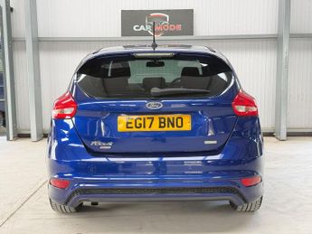 Ford Focus 1.0T EcoBoost ST-Line Auto Euro 6 (s/s) 5dr