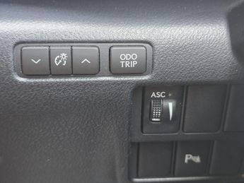 Lexus IS 2.5 300h Sport E-CVT Euro 6 (s/s) 4dr