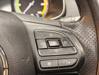 MG MG ZS 44.5kWh Exclusive Auto 5dr