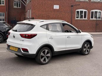 MG MG ZS 44.5kWh Exclusive Auto 5dr