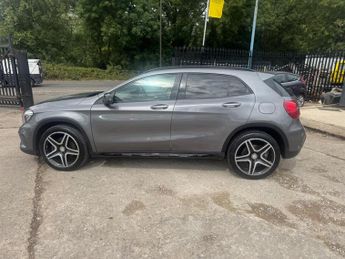 Mercedes-Benz GLA 2.1 GLA220 CDI AMG Line 7G-DCT 4MATIC Euro 6 (s/s) 5dr