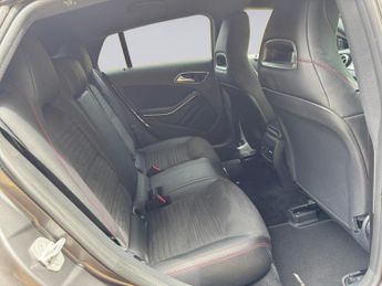Mercedes-Benz CLA 2.1 CLA220d AMG Sport Shooting Brake 7G-DCT Euro 6 (s/s) 5dr