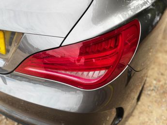 Mercedes-Benz CLA 2.1 CLA220d AMG Sport Shooting Brake 7G-DCT Euro 6 (s/s) 5dr