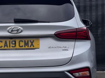 Hyundai Santa Fe 2.2 CRDi Premium SE Auto 4WD Euro 6 (s/s) 5dr 7 Seat