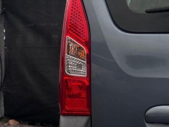Peugeot Partner Tepee 1.6 HDi 8v Tepee Outdoor 5dr