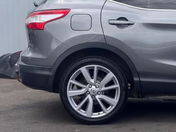 Nissan Qashqai 1.6 dCi Tekna XTRON 2WD Euro 6 (s/s) 5dr