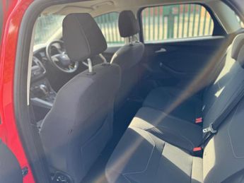 Ford Focus 1.0T EcoBoost Zetec Auto Euro 6 (s/s) 5dr