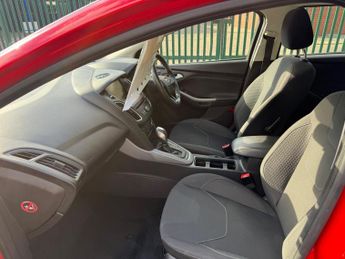 Ford Focus 1.0T EcoBoost Zetec Auto Euro 6 (s/s) 5dr