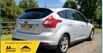 Ford Focus 1.6 Zetec Powershift Euro 5 5dr
