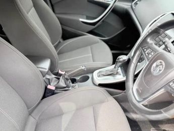 Vauxhall Astra 1.6 16v SRi Auto Euro 5 5dr
