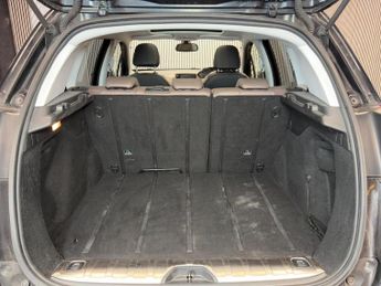 Peugeot 2008 1.6 e-HDi Feline Euro 5 (s/s) 5dr (Calima)