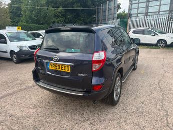 Toyota RAV4 2.2 D-CAT SR Auto 4WD Euro 5 5dr
