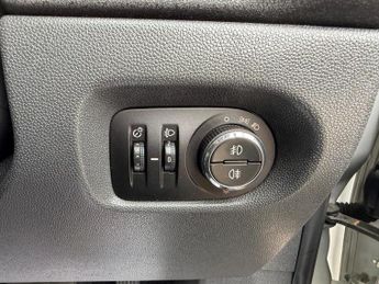 Vauxhall Corsa 1.4 16V SXi Auto Euro 5 5dr (A/C)