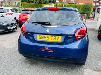 Peugeot 208 1.2 PureTech Allure Euro 6 5dr