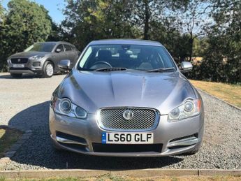 JAGUAR XF 3.0d V6 Luxury Saloon 4dr Diesel Auto Euro 5 (240 ps)