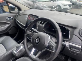 Renault Zoe R135 EV50 52kWh Riviera Auto 5dr (Rapid Charge)