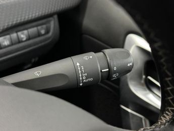 Peugeot 2008 1.2 PureTech Allure Premium Euro 6 (s/s) 5dr