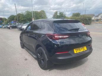 Vauxhall Grandland X 1.6 Turbo D BlueInjection SE Auto Euro 6 (s/s) 5dr