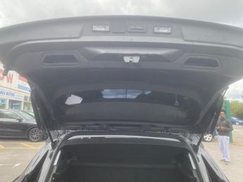 Vauxhall Grandland X 1.6 Turbo D BlueInjection SE Auto Euro 6 (s/s) 5dr
