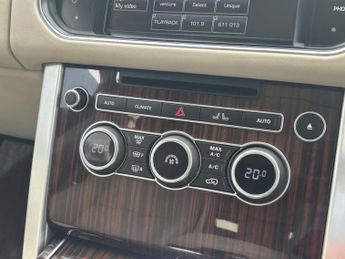Land Rover Range Rover 4.4 SD V8 Vogue Auto 4WD Euro 5 5dr