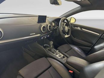 Audi A3 1.5 TFSI CoD 35 S line Sportback 5dr Petrol S Tronic Euro 6 (s/s