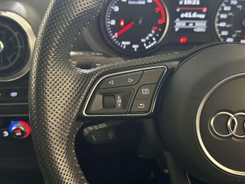 Audi A3 1.5 TFSI CoD 35 S line Sportback 5dr Petrol S Tronic Euro 6 (s/s