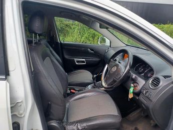 Vauxhall Antara 2.2 CDTi Exclusiv 2WD Euro 5 (s/s) 5dr
