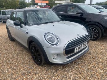 MINI Hatch 1.5 Cooper Euro 6 (s/s) 5dr